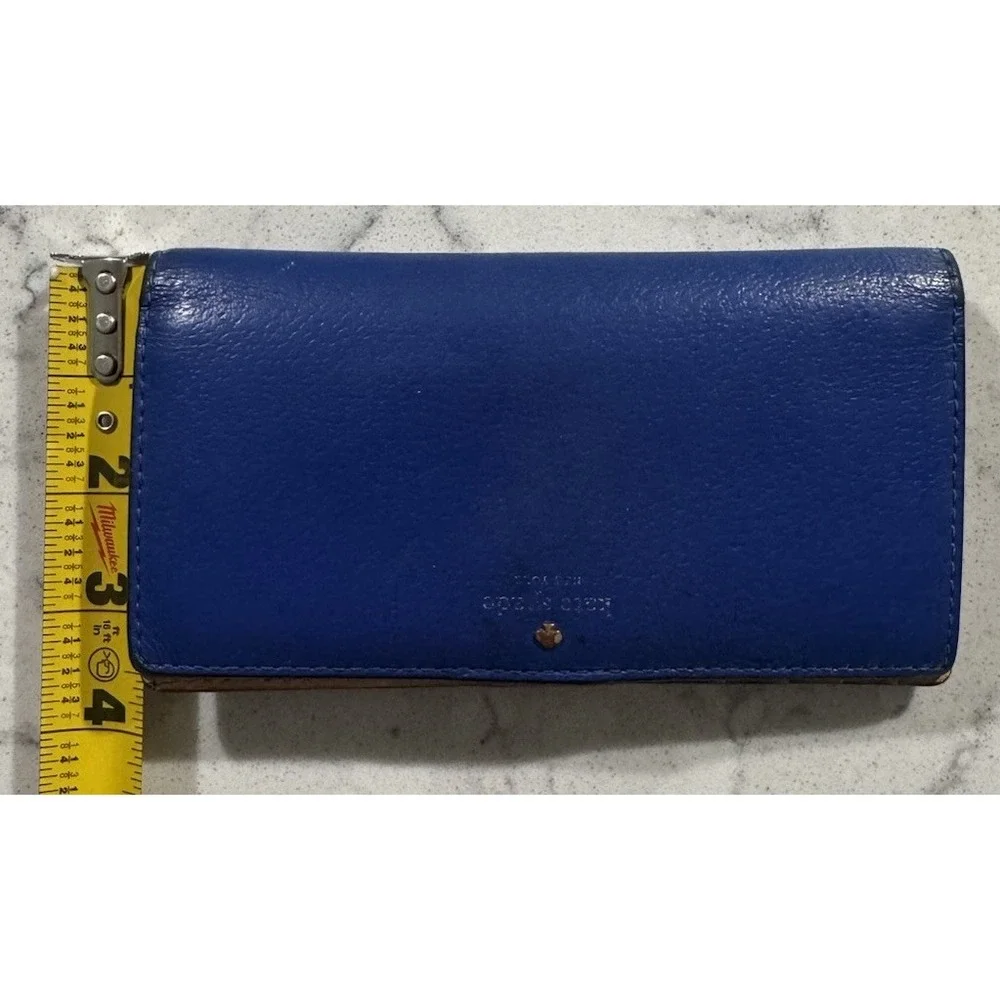 kate spade new york note exterior